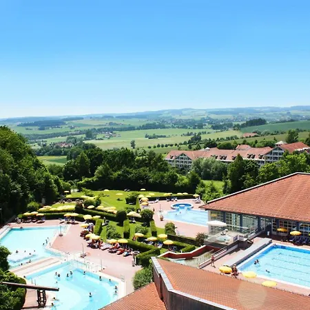 Hallelujah: Entspannungsparadies Mit Bademantelgang Zur Therme